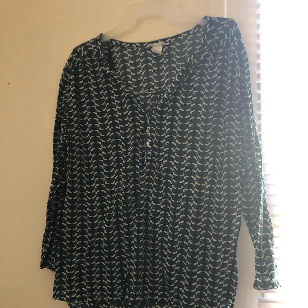 Green pattern blouse